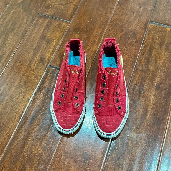 Pull On No Laces Sneakers - Picture 3 of 8